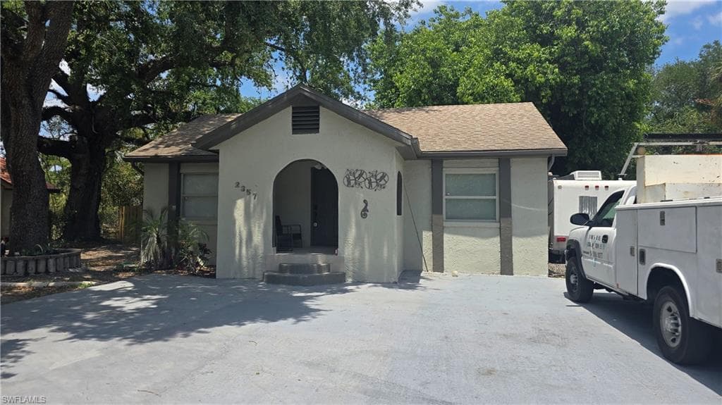2357 Crawford ST FORT MYERS, FL 33901