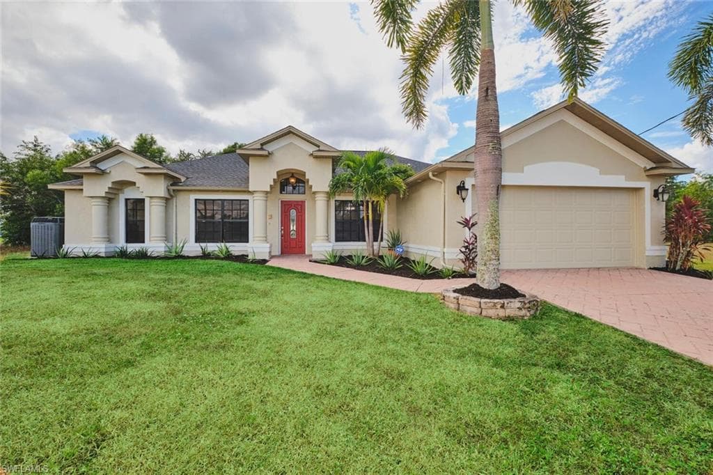 3606 NW 47th LN CAPE CORAL, FL 33993