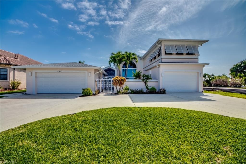 4917 Seville CT CAPE CORAL, FL 33904