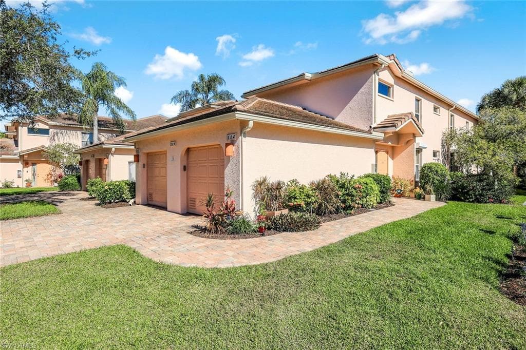 524 Lake Louise CIR 504 NAPLES, FL 34110