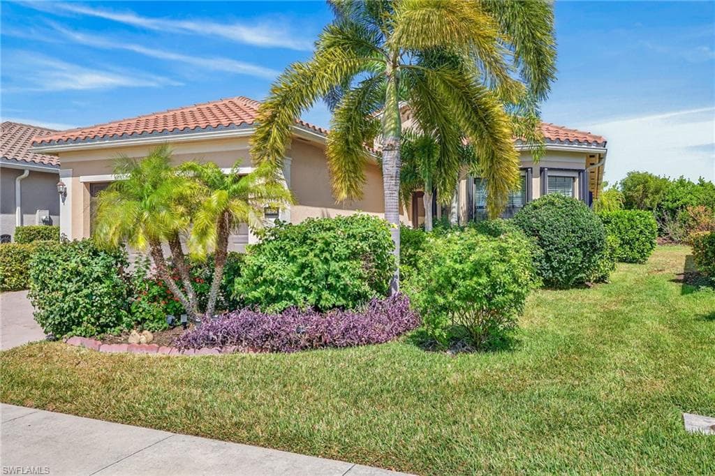 11572 Stonecreek CIR FORT MYERS, FL 33913