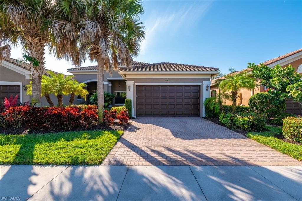 13419 Silktail DR NAPLES, FL 34109