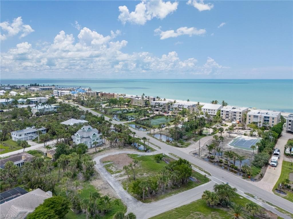 2950 W Gulf DR SANIBEL, FL 33957