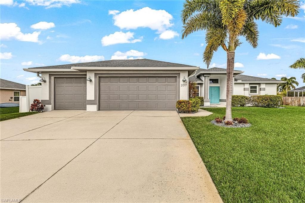 2017 SW 30th ST CAPE CORAL, FL 33914