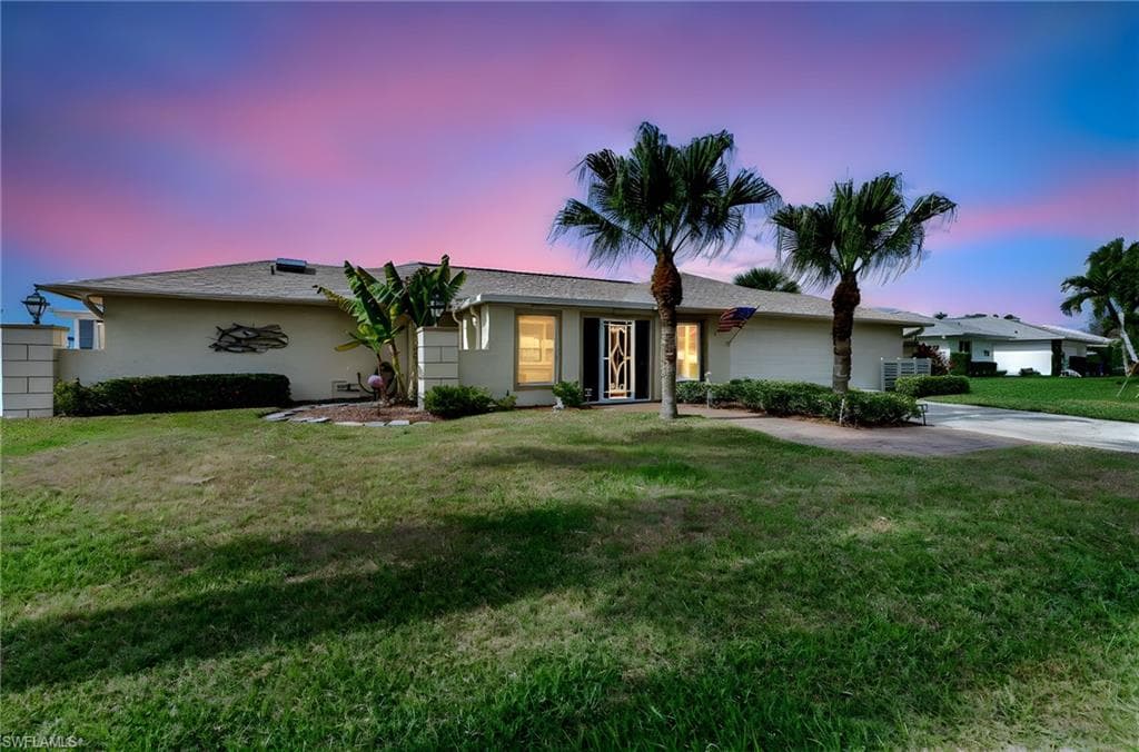 2151 Cape WAY NORTH FORT MYERS, FL 33917