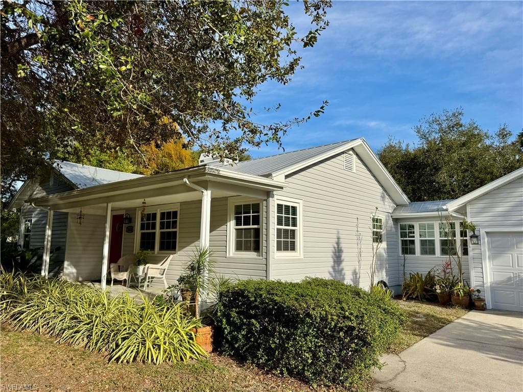 1640 Marlyn RD FORT MYERS, FL 33901