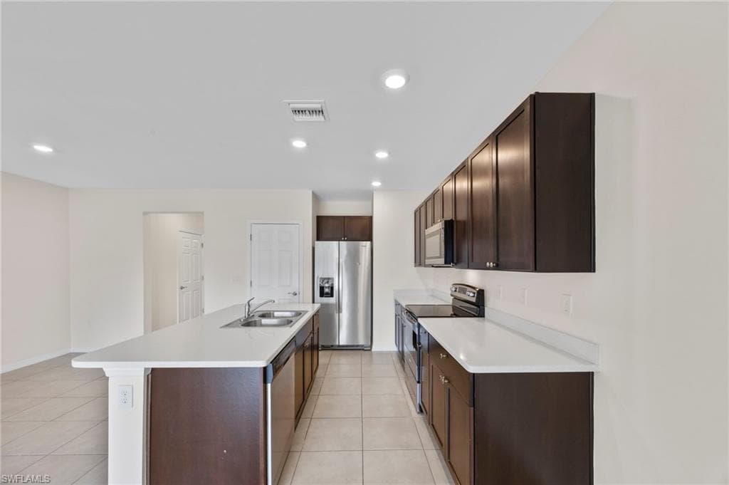 15484 Wildflower CIR NAPLES, FL 34119