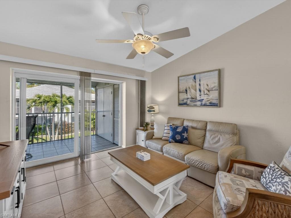 681 Elkcam CIR 323 MARCO ISLAND, FL 34145