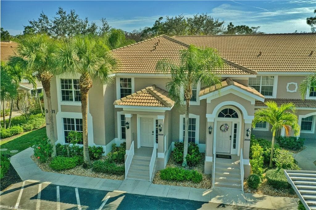 9631 HEMINGWAY LN 3610 FORT MYERS, FL 33913