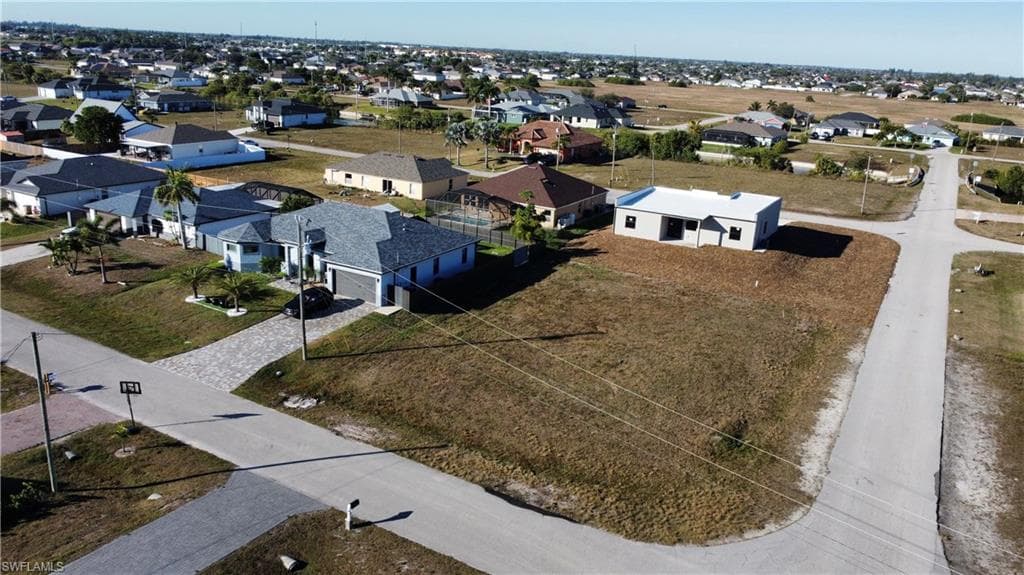 1106 NW 8th PL CAPE CORAL, FL 33993
