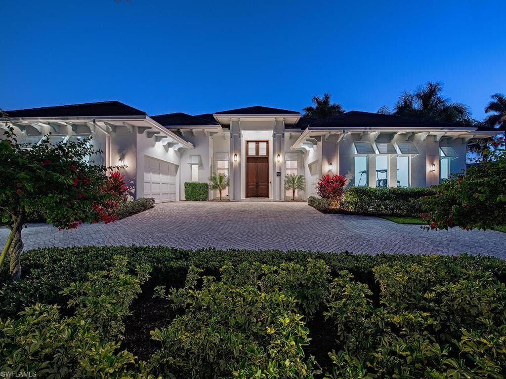 452 Putter Point DR NAPLES, FL 34103