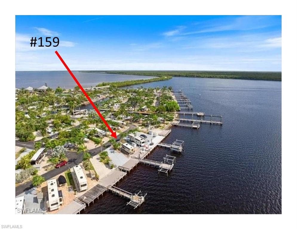 150 Smallwood DR CHOKOLOSKEE, FL 34138