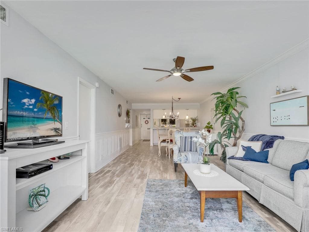4230 Jack Frost CT 7 NAPLES, FL 34112