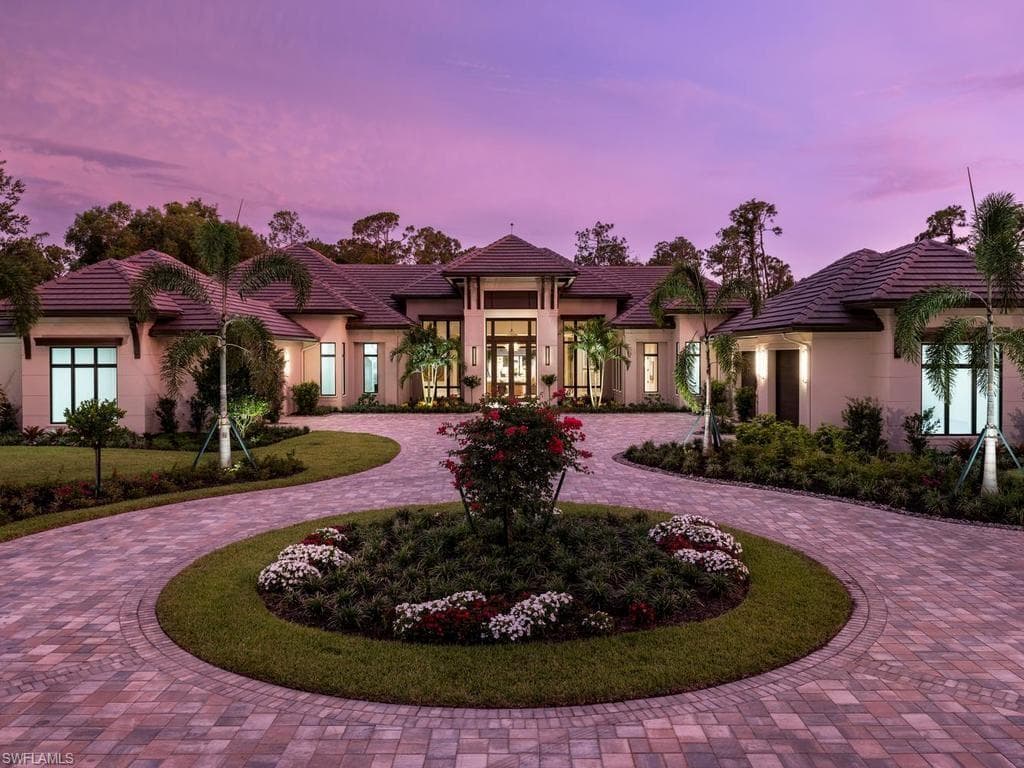 6580 Bottlebrush LN NAPLES, FL 34109
