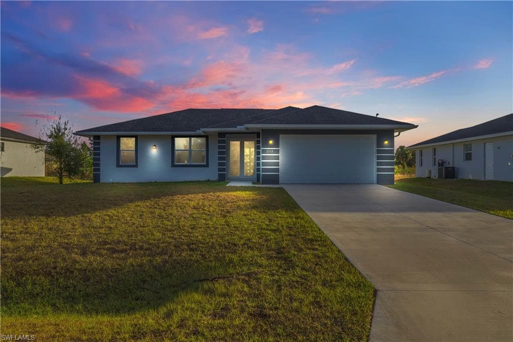 2713 51st ST W LEHIGH ACRES, FL 33971