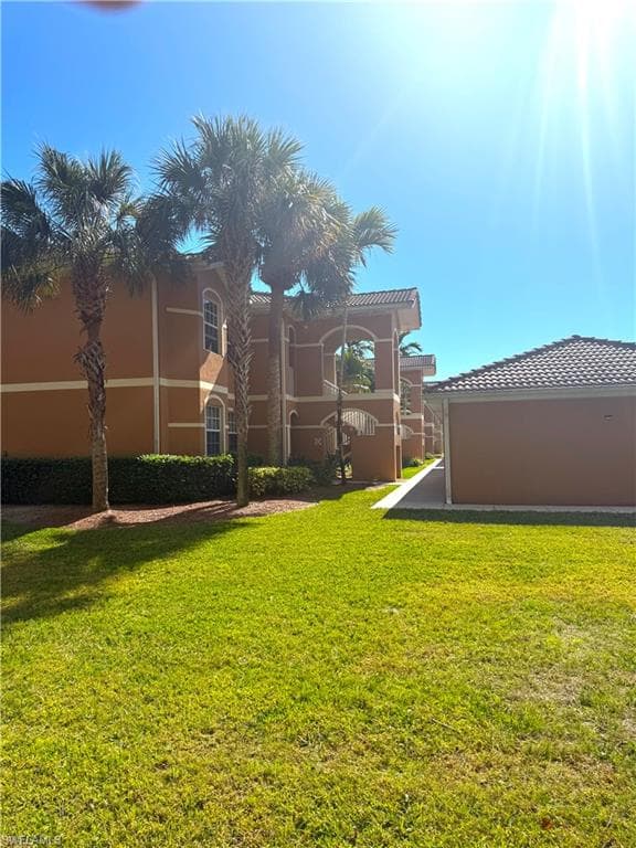 1089 Winding Pines CIR 102 CAPE CORAL, FL 33909