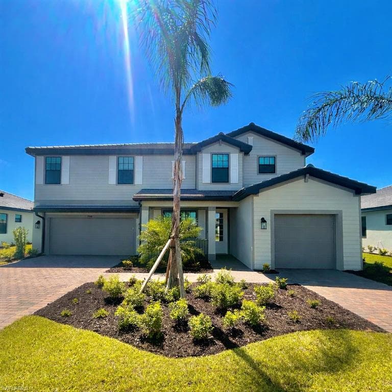 19373 Hinkley DR ESTERO, FL 33928