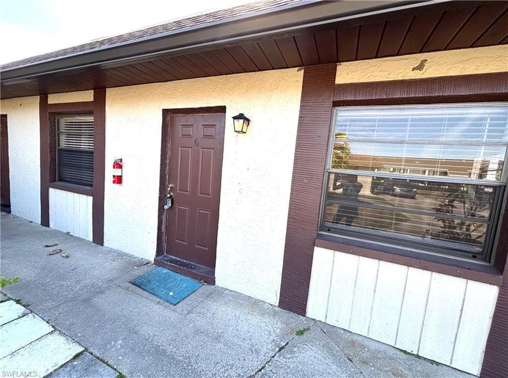 3805 SE 11th AVE 6 CAPE CORAL, FL 33904