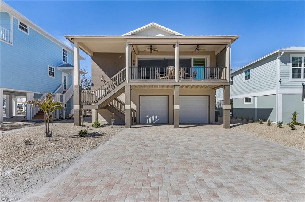 109 Gulfview AVE FORT MYERS BEACH, FL 33931