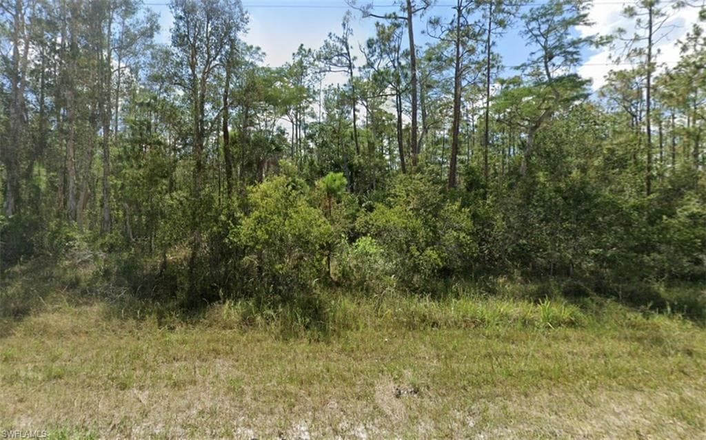 1911 Weller AVE LEHIGH ACRES, FL 33972