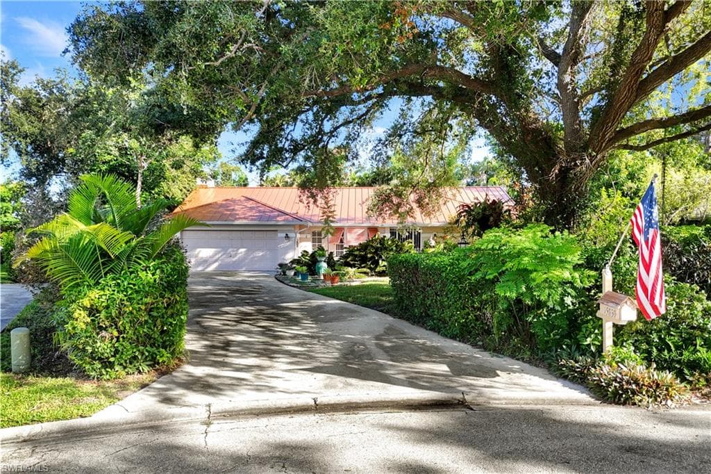 15830 Gleneagle CT FORT MYERS, FL 33908