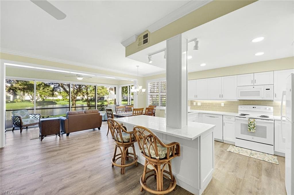 4706 Montego Pointe WAY 103 BONITA SPRINGS, FL 34134