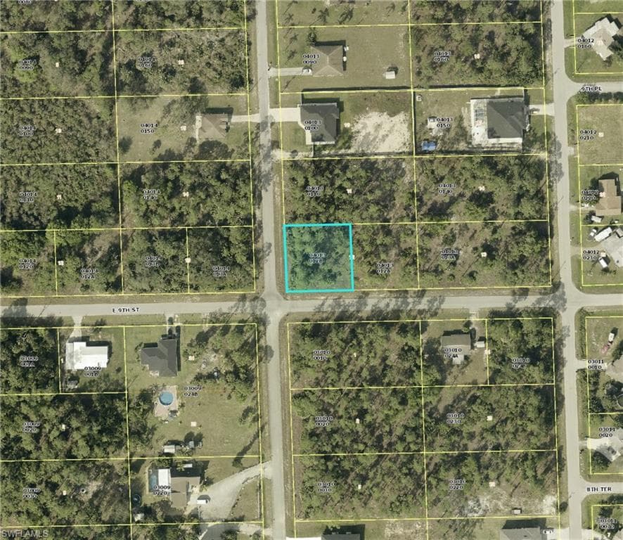2101 9th ST LEHIGH ACRES, FL 33936