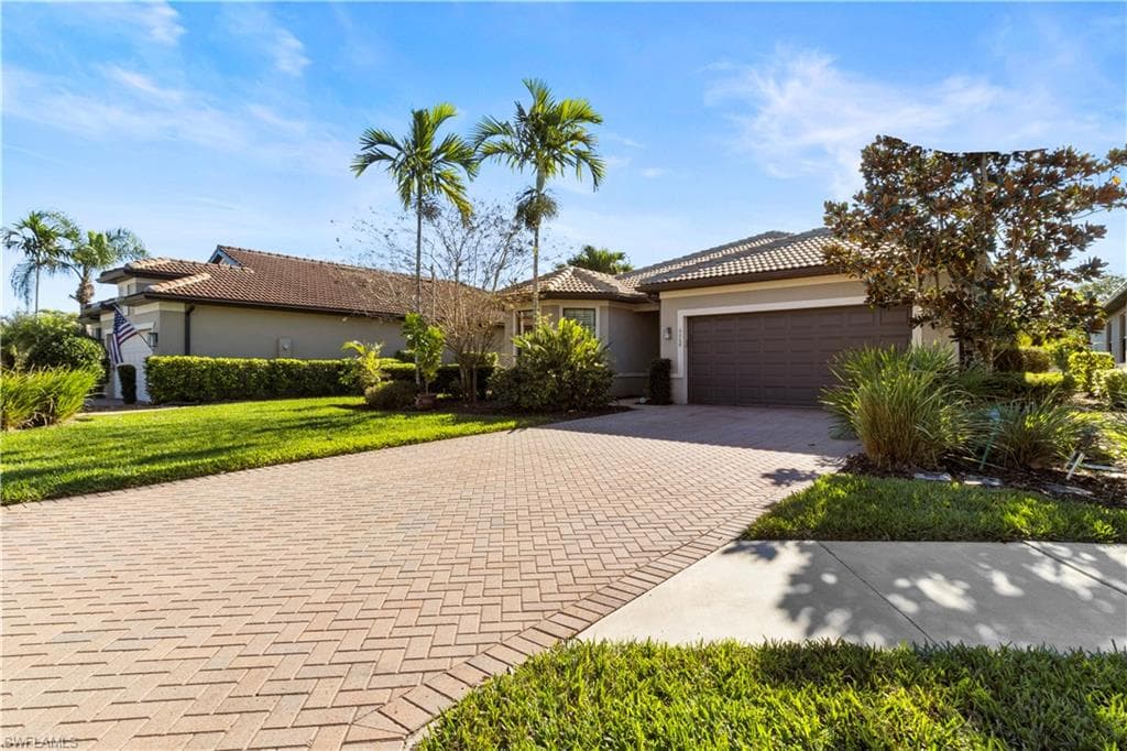 6068 Triumph LN AVE MARIA, FL 34142