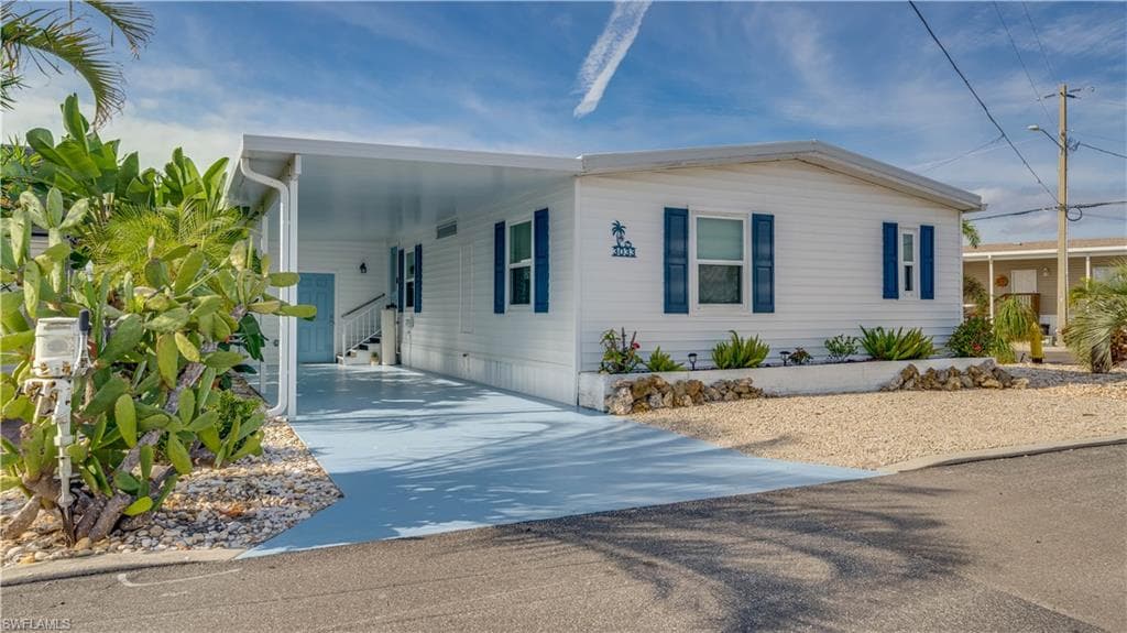 3033 Bounty LN ST. JAMES CITY, FL 33956