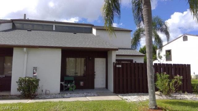 8867 Somerset BLVD FORT MYERS, FL 33919