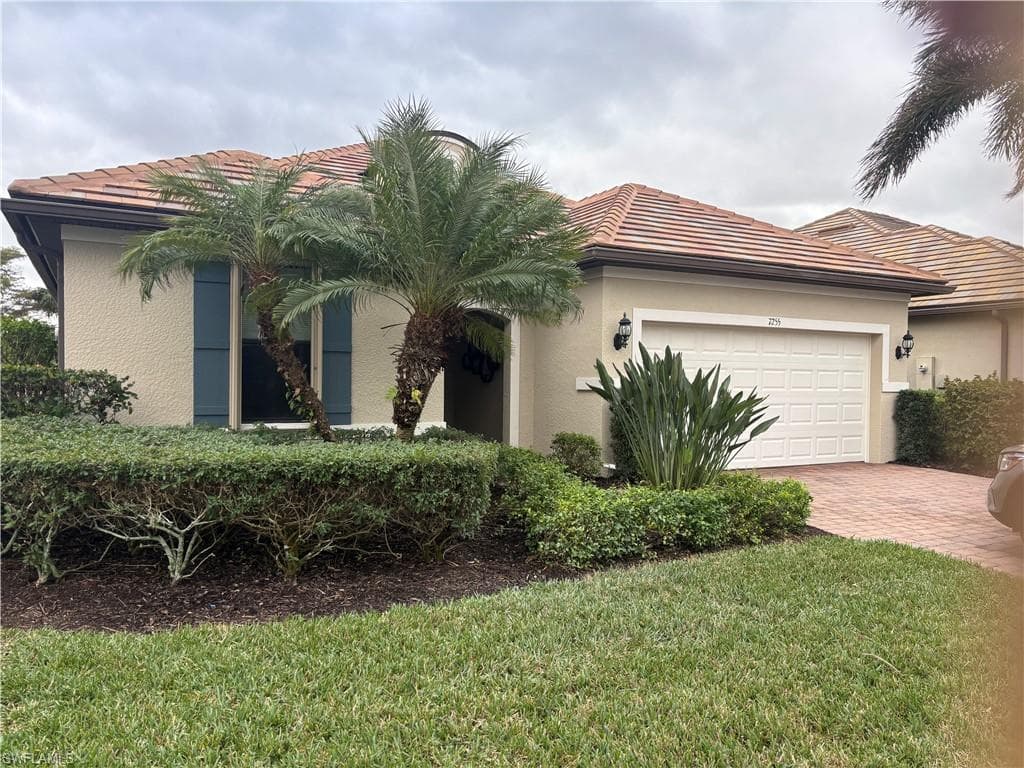 7255 Live Oak DR NAPLES, FL 34114