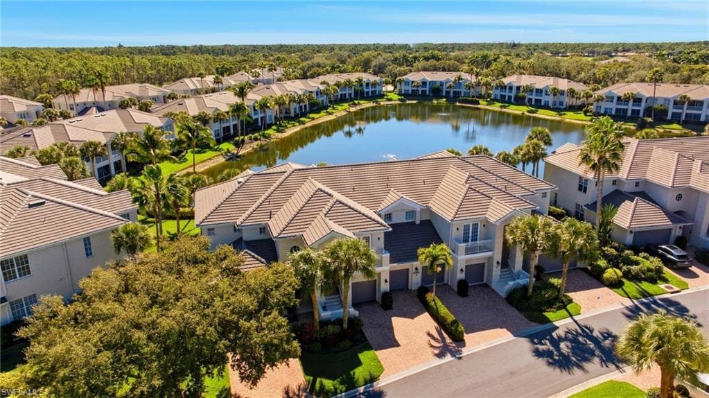 9553 Cypress Hammock CIR 201