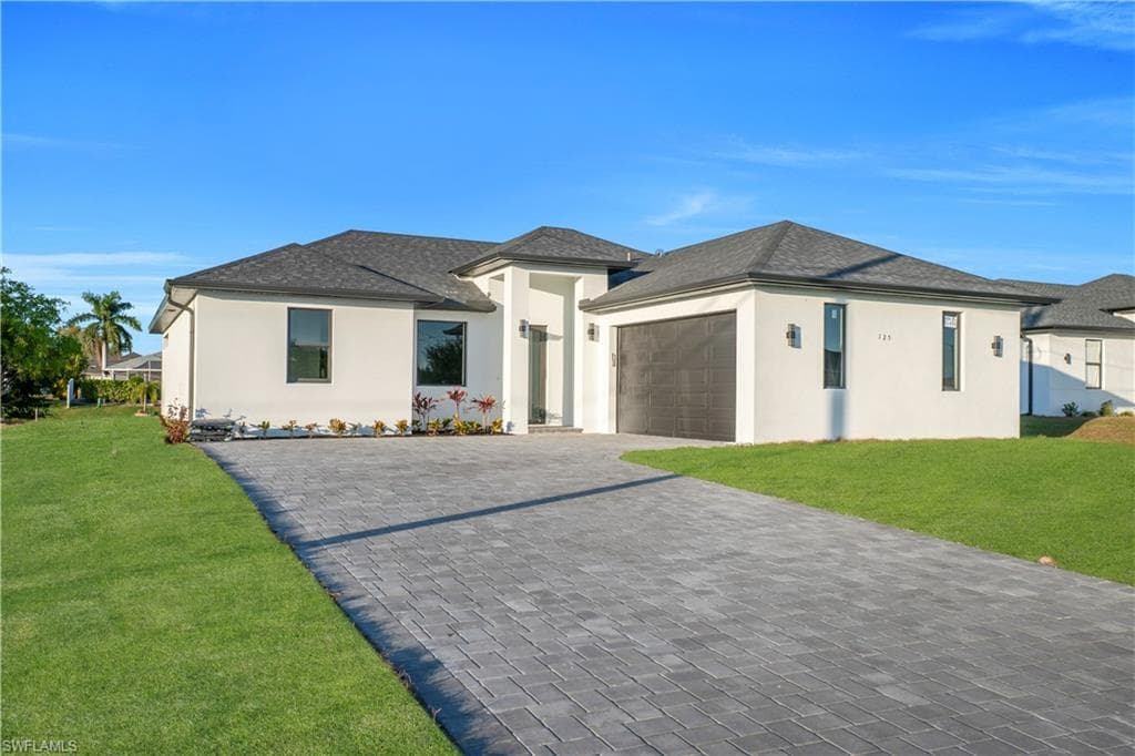 125 NE 5th TER CAPE CORAL, FL 33909