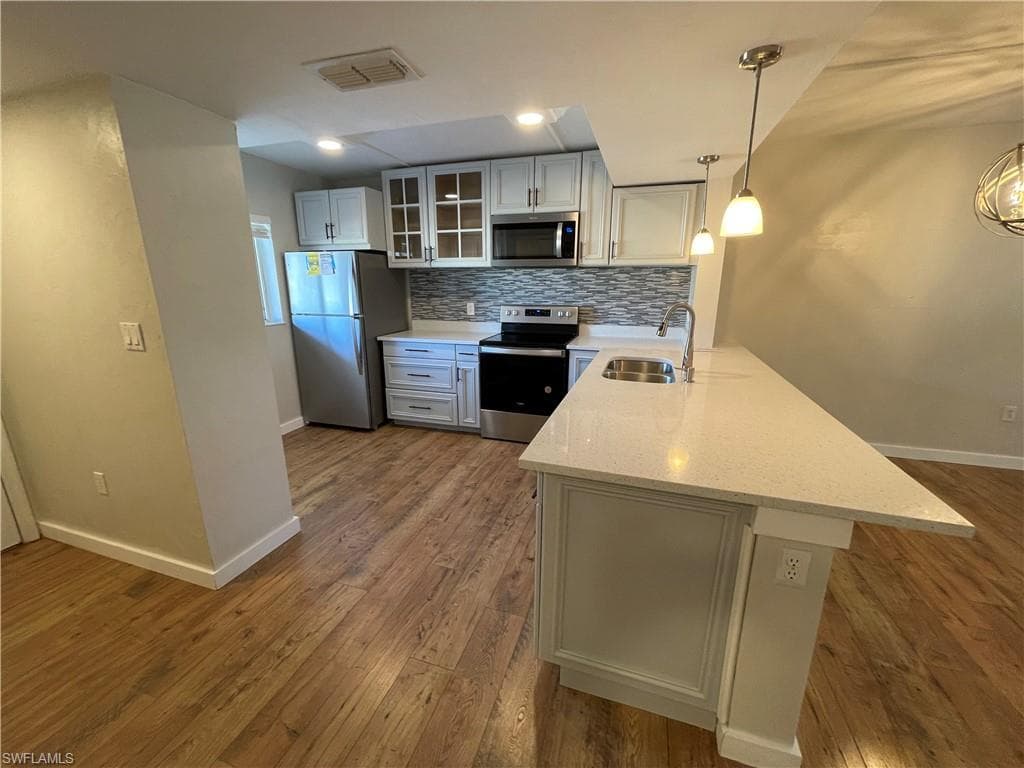 2395 Naples Trace CIR 6 NAPLES, FL 34109