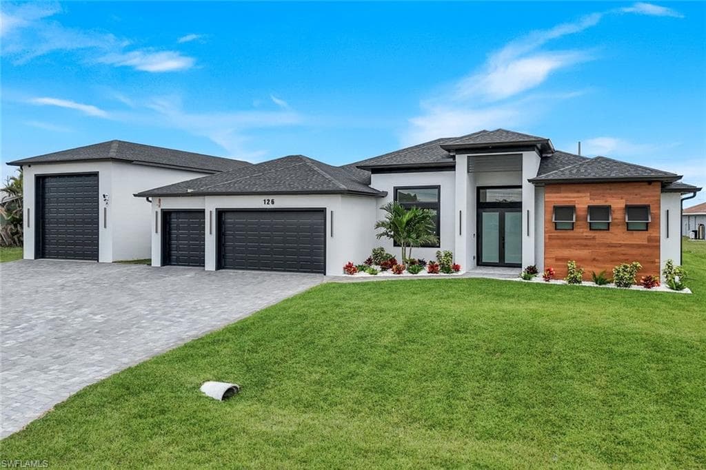 126 NW 25th ST CAPE CORAL, FL 33993