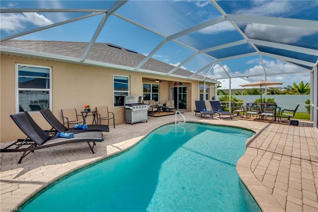 4518 SW 9th AVE CAPE CORAL, FL 33914