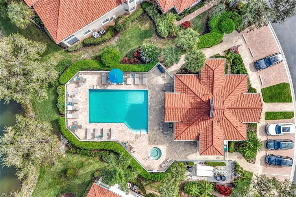 6200 Reserve CIR 404 NAPLES, FL 34119