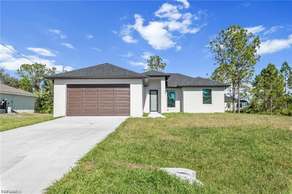 2816 31st ST W LEHIGH ACRES, FL 33971