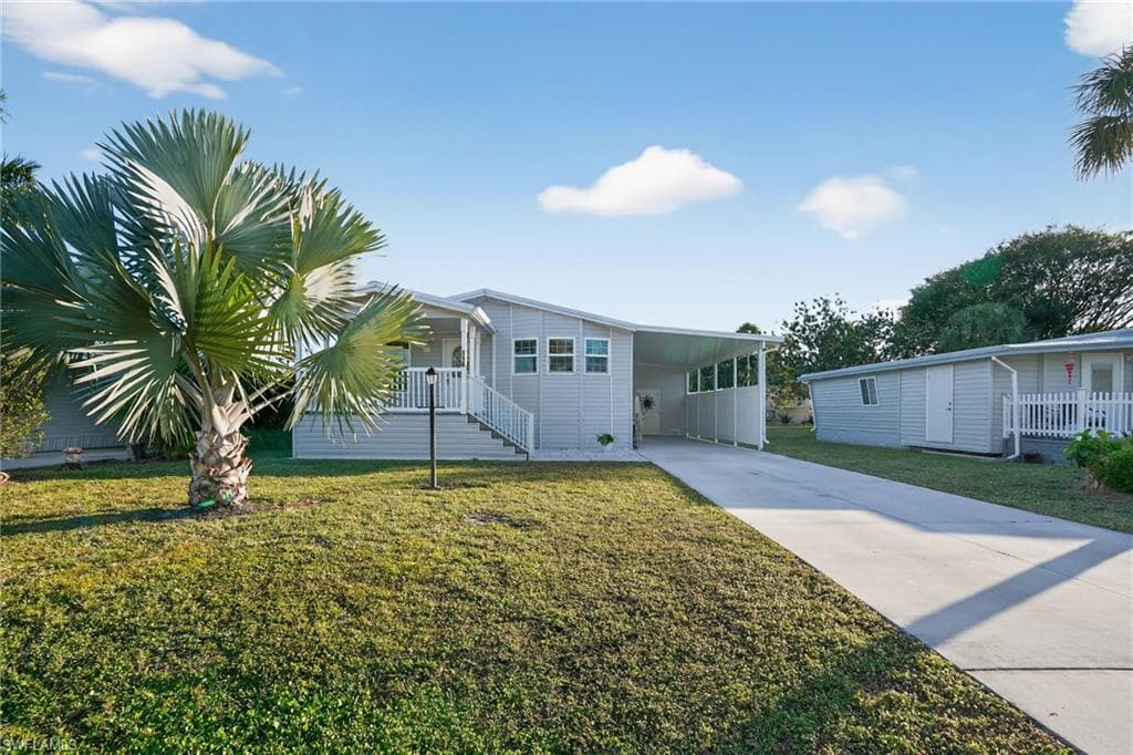 516 Menton LN NAPLES, FL 34112
