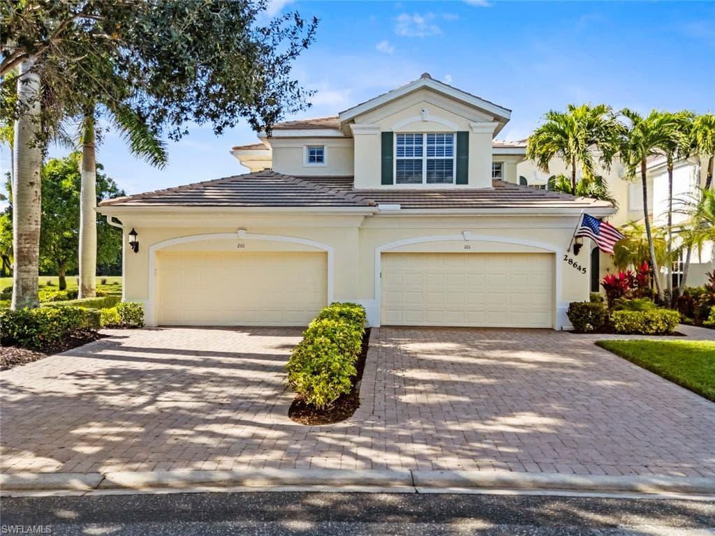 28645 San Lucas LN 201 BONITA SPRINGS, FL 34135
