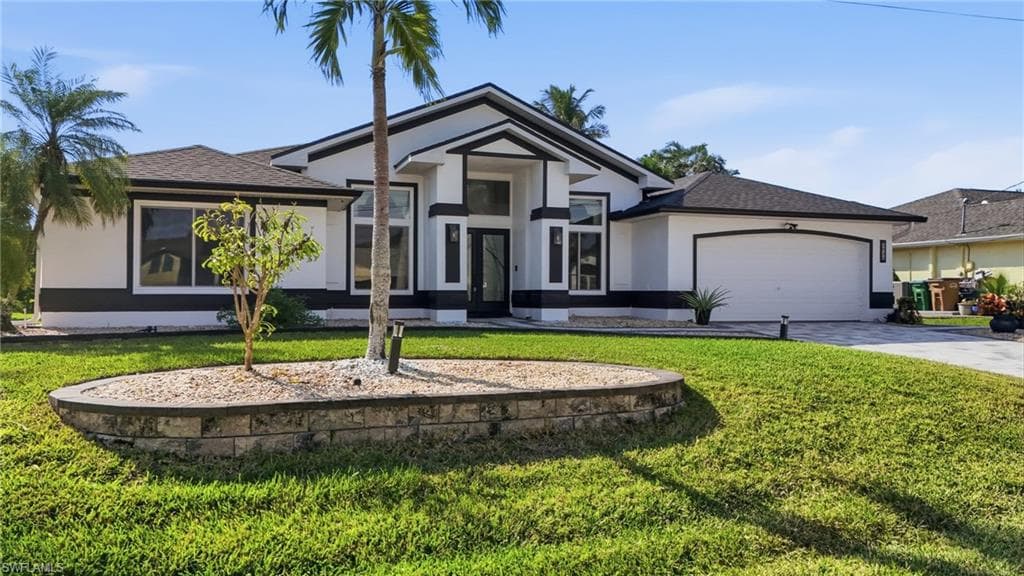 2920 SW 39th TER CAPE CORAL, FL 33914