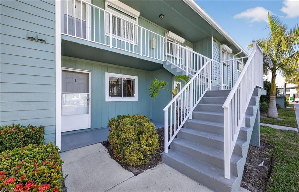 144 Cypress WAY E 701 NAPLES, FL 34110