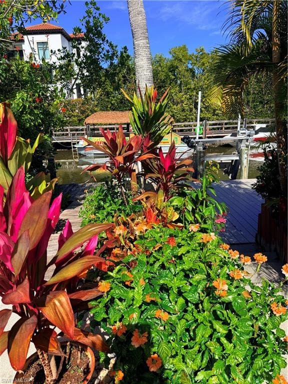 1575 Curlew AVE W 1 NAPLES, FL 34102