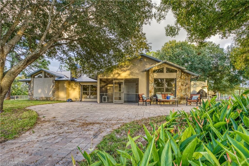 19740 Gottarde RD NORTH FORT MYERS, FL 33917