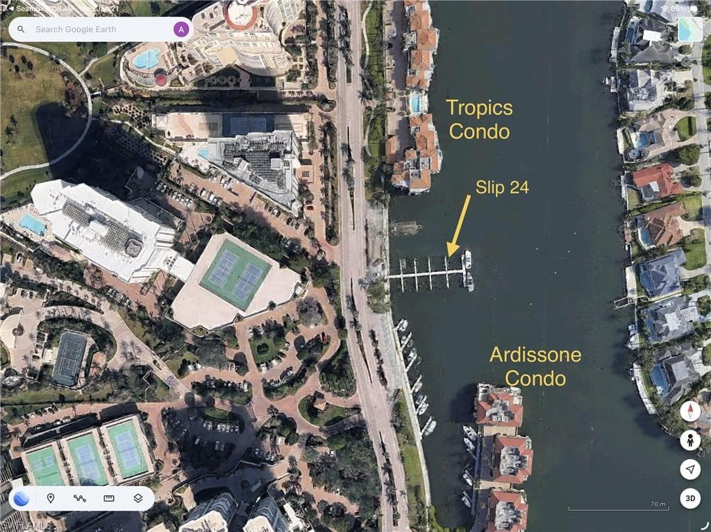 4450 Gulf Shore BLVD N NAPLES, FL 34103