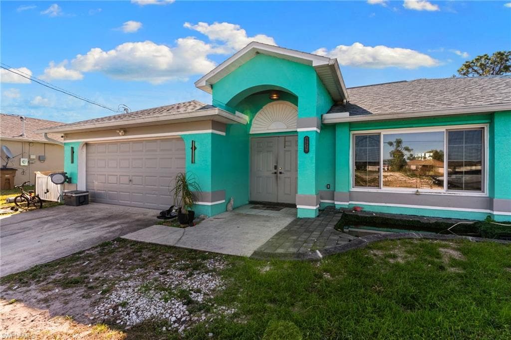 1532 NE 34th LN CAPE CORAL, FL 33909