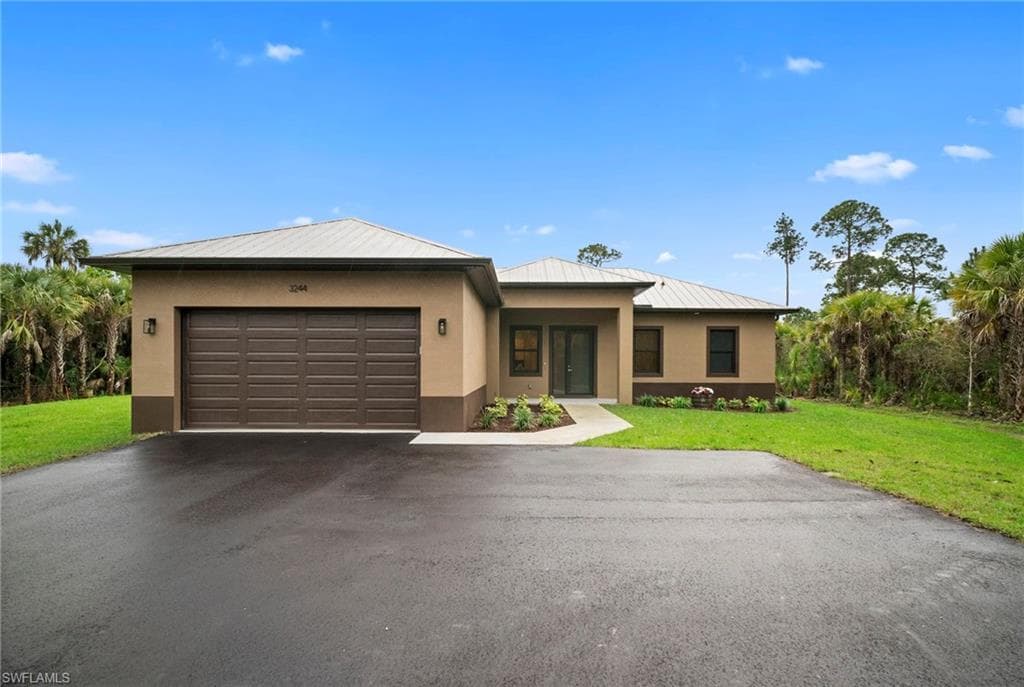 3244 32nd AVE SE NAPLES, FL 34117