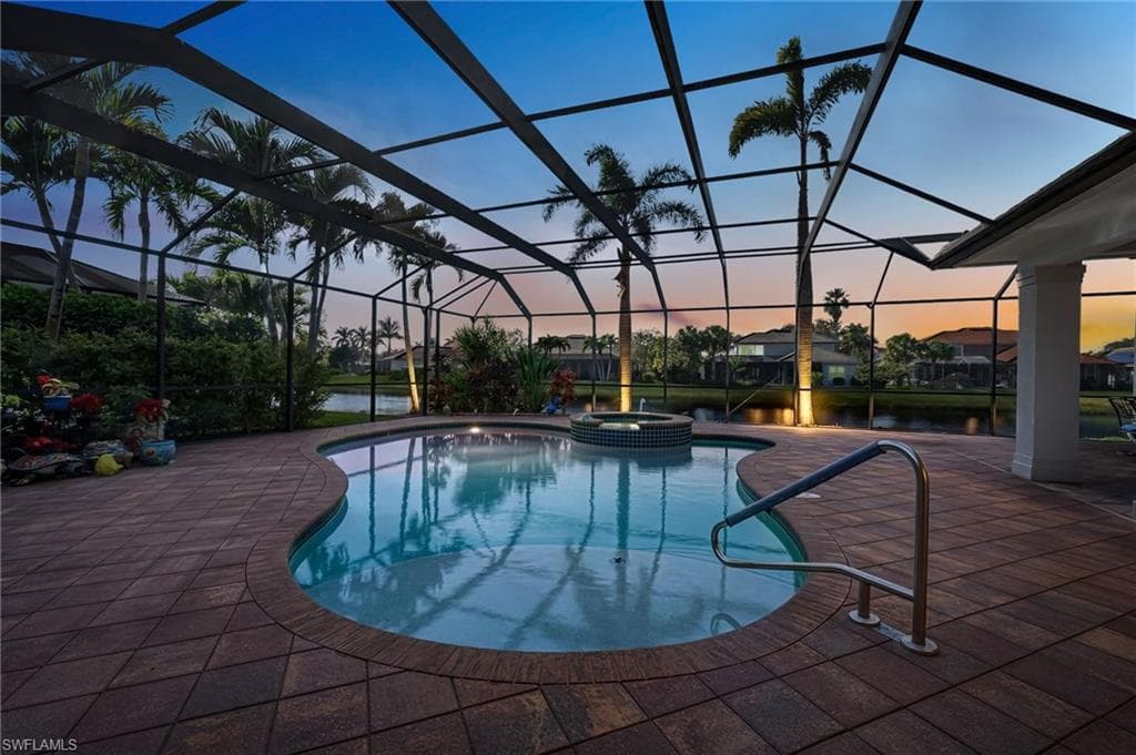 4967 RUSTIC OAKS CIR NAPLES, FL 34105
