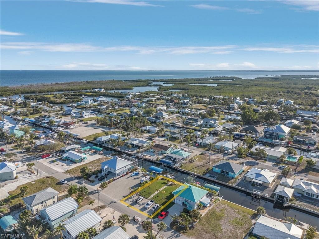 16114 Porto Bello ST BOKEELIA, FL 33922