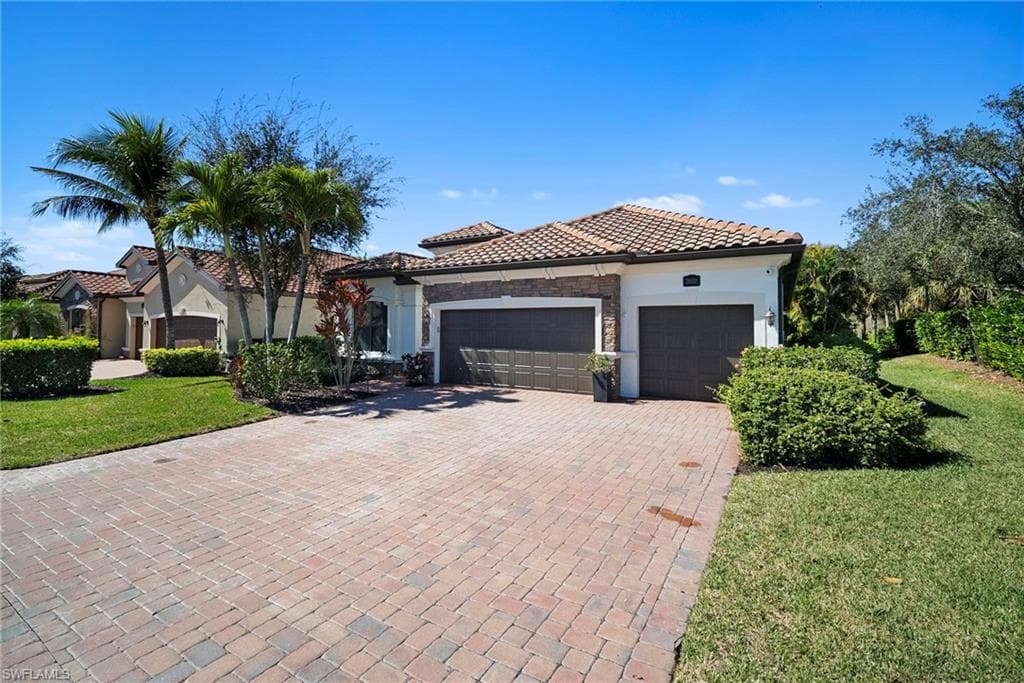 28520 Longford CT BONITA SPRINGS, FL 34135